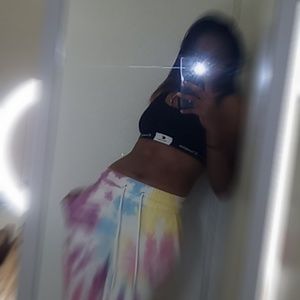 Meet your Posher, Simone